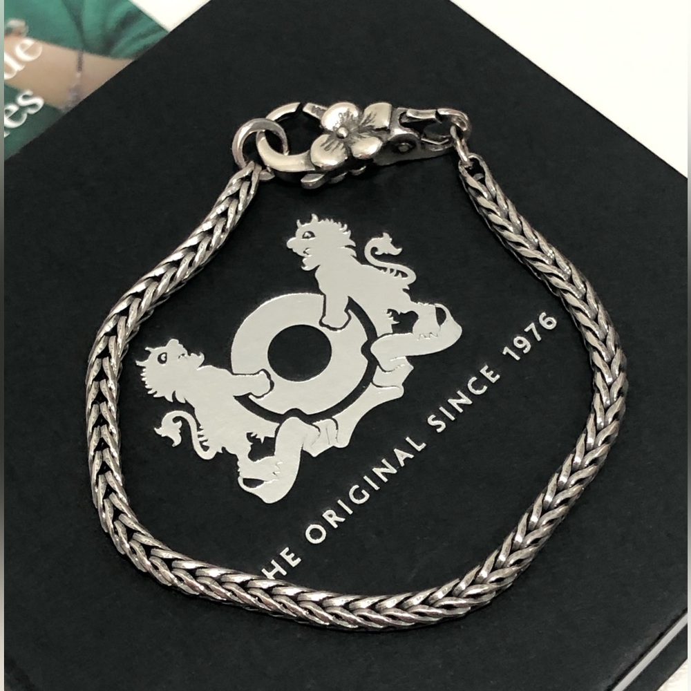 Trollbeads Silver Bracelet With Flower Lock (total length 17 cm) New Never Worn